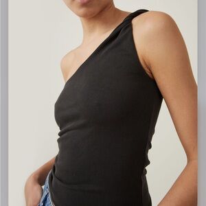 Cotton on Phoebe Twist One Shoulder Top